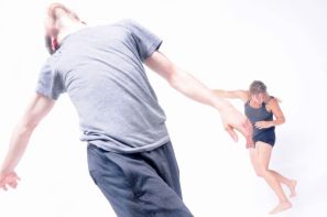 Aisthesis (2017) - Choregraphie Josiane Fortin - Photo Cindy Lopez - Interpretes Myriam Tremblay-Quevillon et Antoine Turmine -